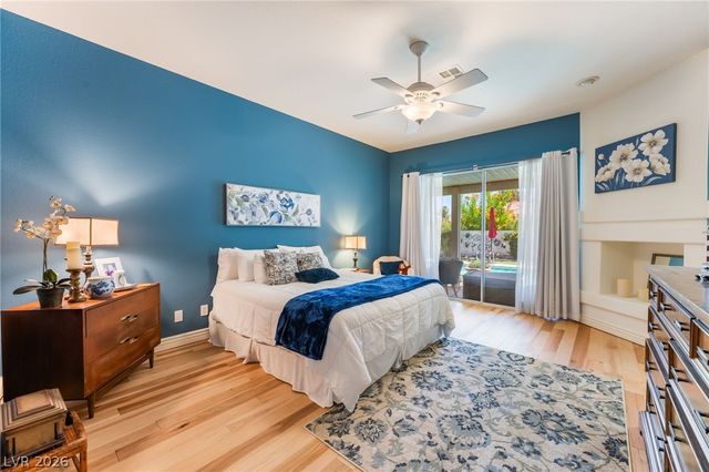 5216 Painted Lakes Way, Las Vegas, NV 89149
