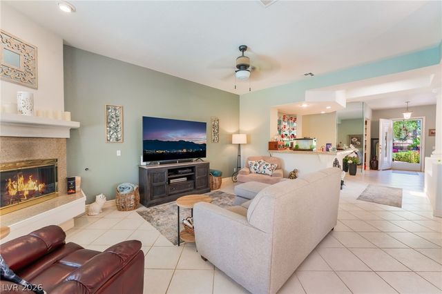 5216 Painted Lakes Way, Las Vegas, NV 89149