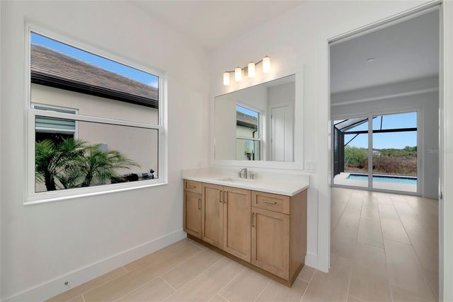 1408 LIONS PAW PATH, Sarasota, FL 34240