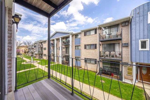 8519 W Catherine Avenue 279, Chicago, IL 60656