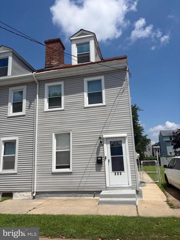 223 HUDSON ST, Gloucester City, NJ 08030