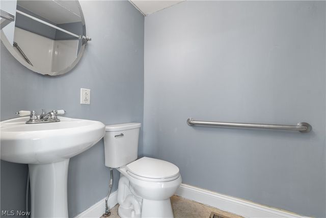 1012 Brown Street, Akron, OH 44301