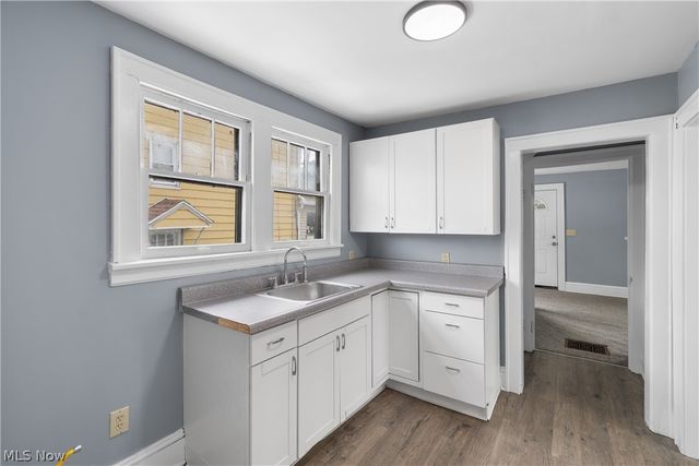 1012 Brown Street, Akron, OH 44301