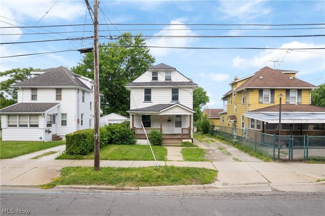 1012 Brown Street, Akron, OH 44301