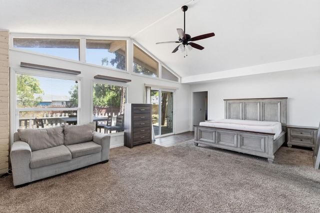 4659 E Terrace Avenue, Fresno, CA 93703