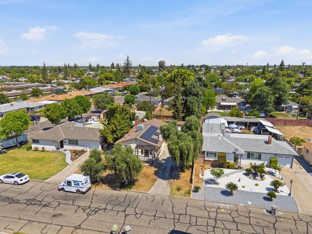 4659 E Terrace Avenue, Fresno, CA 93703