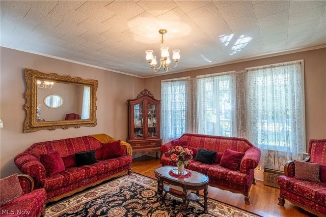 1031 Juliana Street, Parkersburg, WV 26101