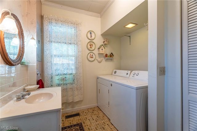 1031 Juliana Street, Parkersburg, WV 26101