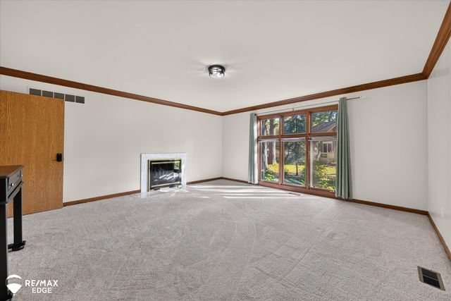 48540 Lindon Court, Shelby Twp, MI 48317