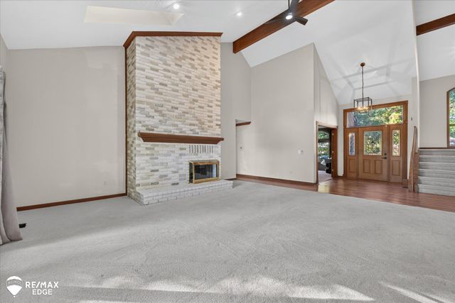 48540 Lindon Court, Shelby Twp, MI 48317