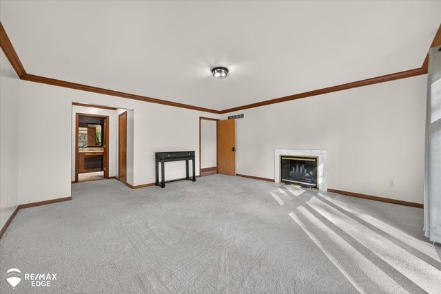 48540 Lindon Court, Shelby Twp, MI 48317