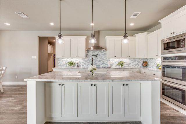 1024 Monarch Court, Poolville, TX 76487