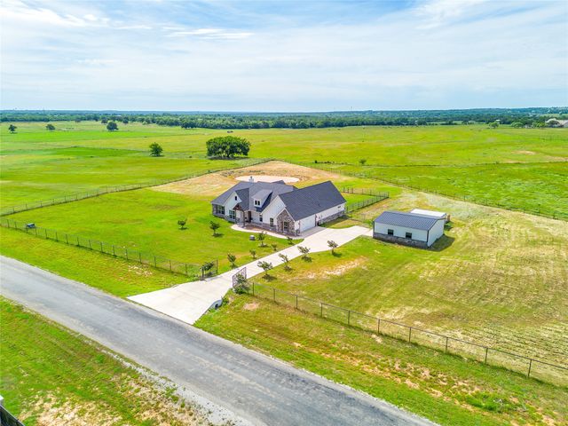 1024 Monarch Court, Poolville, TX 76487