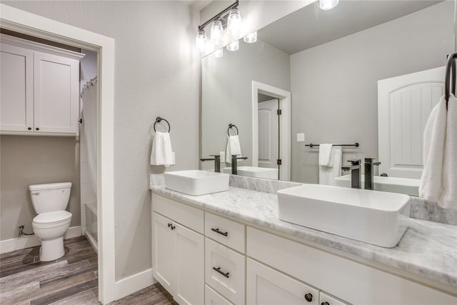 1024 Monarch Court, Poolville, TX 76487