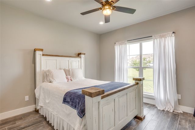 1024 Monarch Court, Poolville, TX 76487
