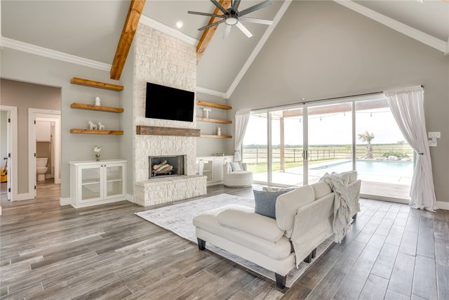 1024 Monarch Court, Poolville, TX 76487