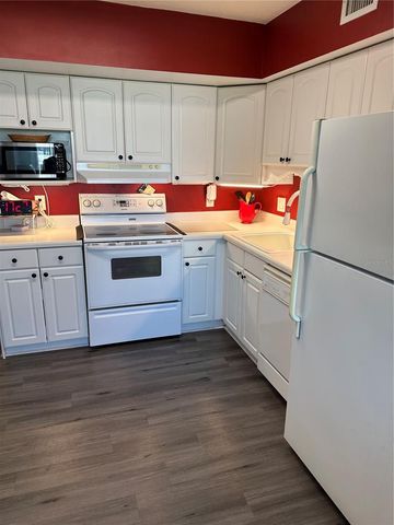 2448 COLUMBIA DRIVE 28, Clearwater, FL 33763
