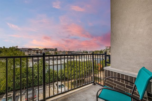 2509 Vintage Place Circle, Farmers Branch, TX 75234