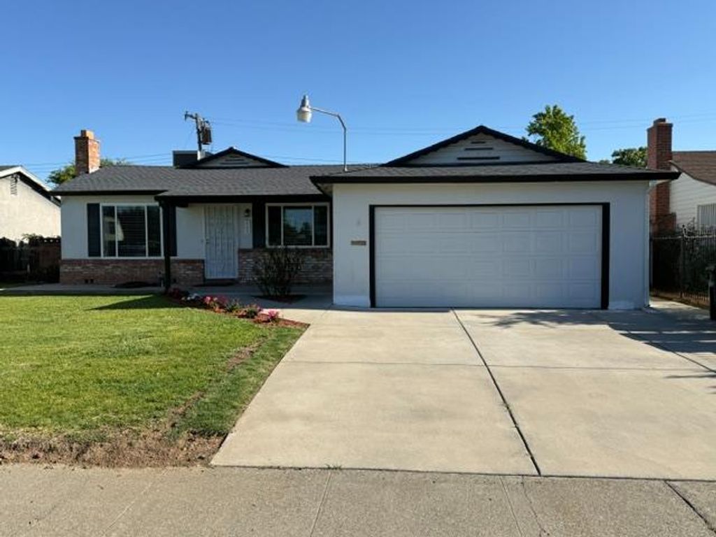 5224 52nd Ave, Sacramento, CA 95823
