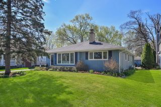 28W521 Warrenville Road, Warrenville, IL 60555