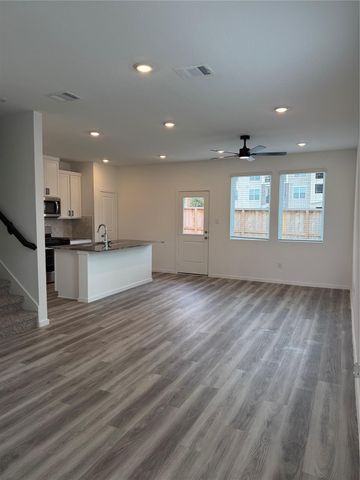 17802 Delmar Heights Lane, Houston, TX 77346