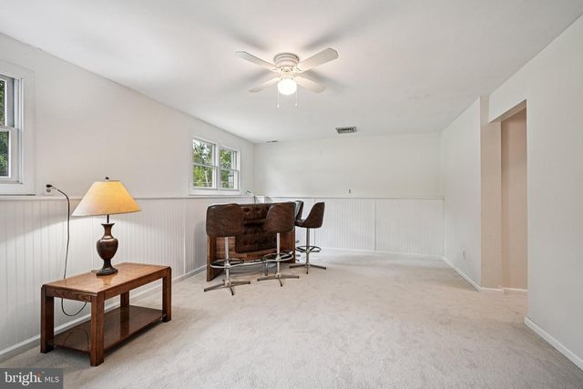 85 CARLTON AVE, Marlton, NJ 08053
