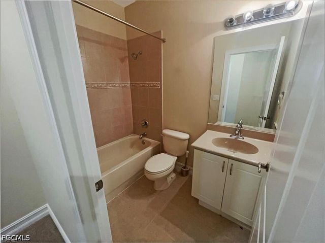 10257 S Silver Palm DR, Estero, FL 33928