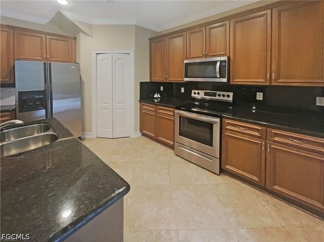 10257 S Silver Palm DR, Estero, FL 33928