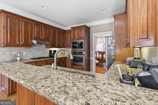 3031 Cadbury Trail, Snellville, GA 30039