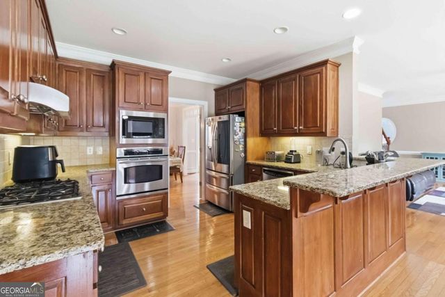 3031 Cadbury Trail, Snellville, GA 30039