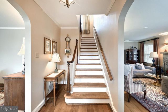 3172 N GEORGE STREET, Emigsville, PA 17318