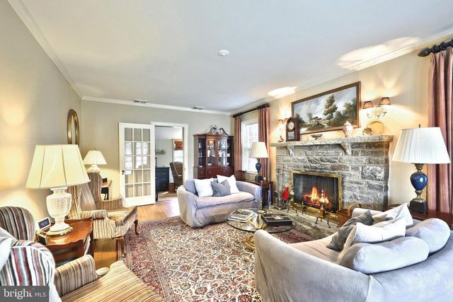 3172 N GEORGE STREET, Emigsville, PA 17318