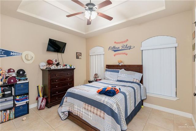 1104 N Regal Drive N, Pharr, TX 78577