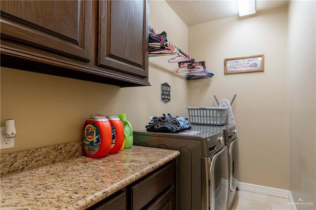 1104 N Regal Drive N, Pharr, TX 78577