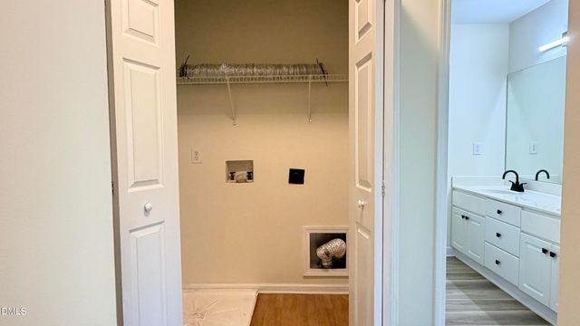 4123 Standing Rock Way, Raleigh, NC 27604
