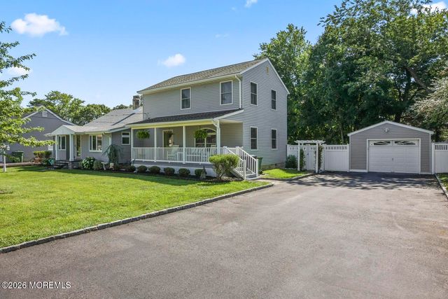 445 Seaman Avenue, Beachwood, NJ 08722