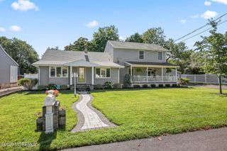 445 Seaman Avenue, Beachwood, NJ 08722