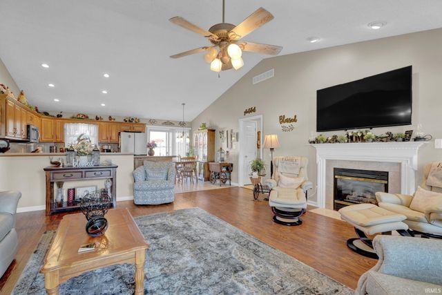 3622 Hartford Pl Common, Evansville, IN 47725