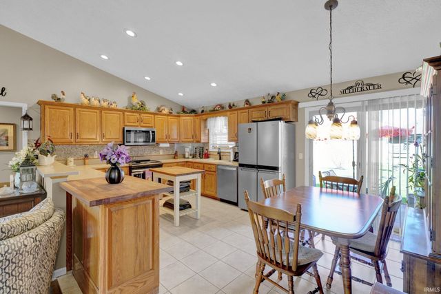 3622 Hartford Pl Common, Evansville, IN 47725