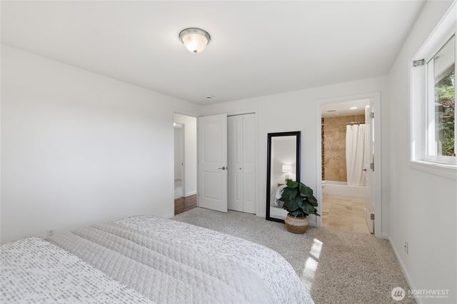 12615 NE 142nd Street, Kirkland, WA 98034