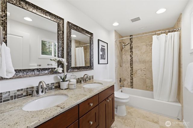 12615 NE 142nd Street, Kirkland, WA 98034