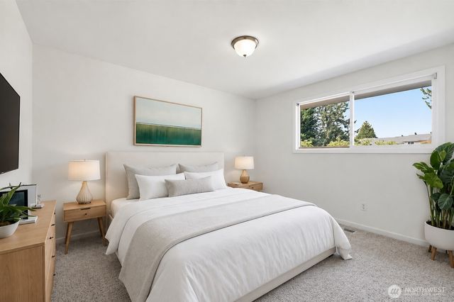 12615 NE 142nd Street, Kirkland, WA 98034