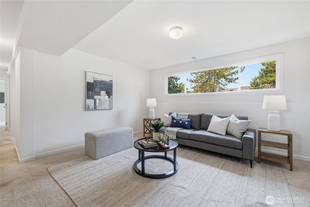 12615 NE 142nd Street, Kirkland, WA 98034