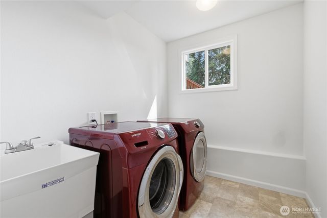 12615 NE 142nd Street, Kirkland, WA 98034