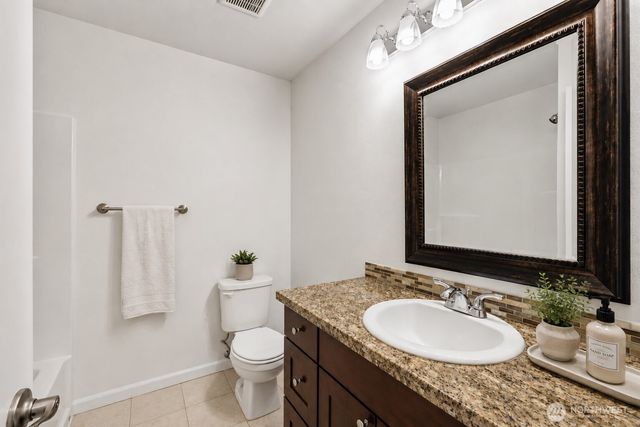 12615 NE 142nd Street, Kirkland, WA 98034