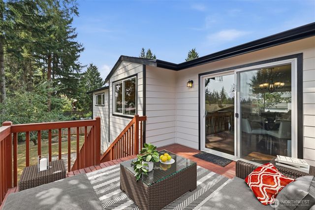 12615 NE 142nd Street, Kirkland, WA 98034