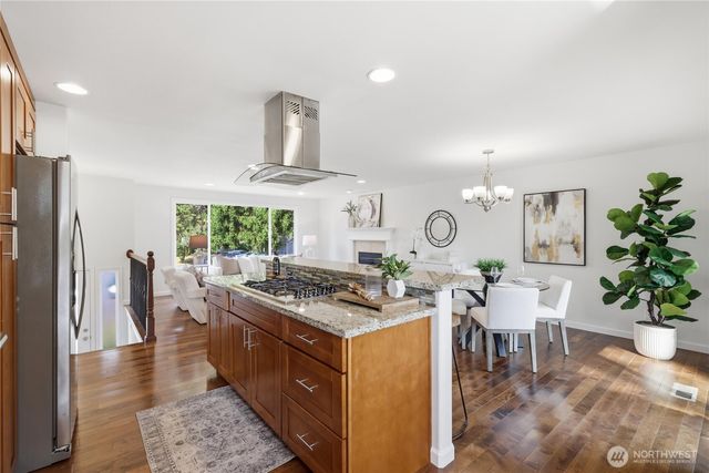 12615 NE 142nd Street, Kirkland, WA 98034
