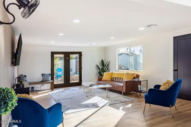 2044 N 71ST Street, Scottsdale, AZ 85257
