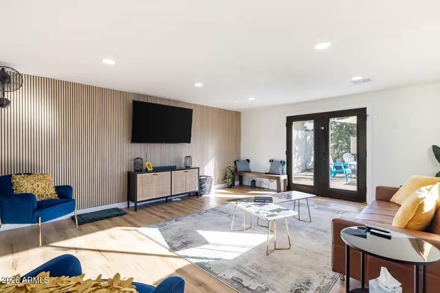 2044 N 71ST Street, Scottsdale, AZ 85257
