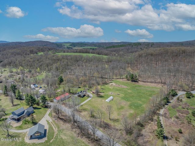 413 Smith Road, Salem, NY 12865